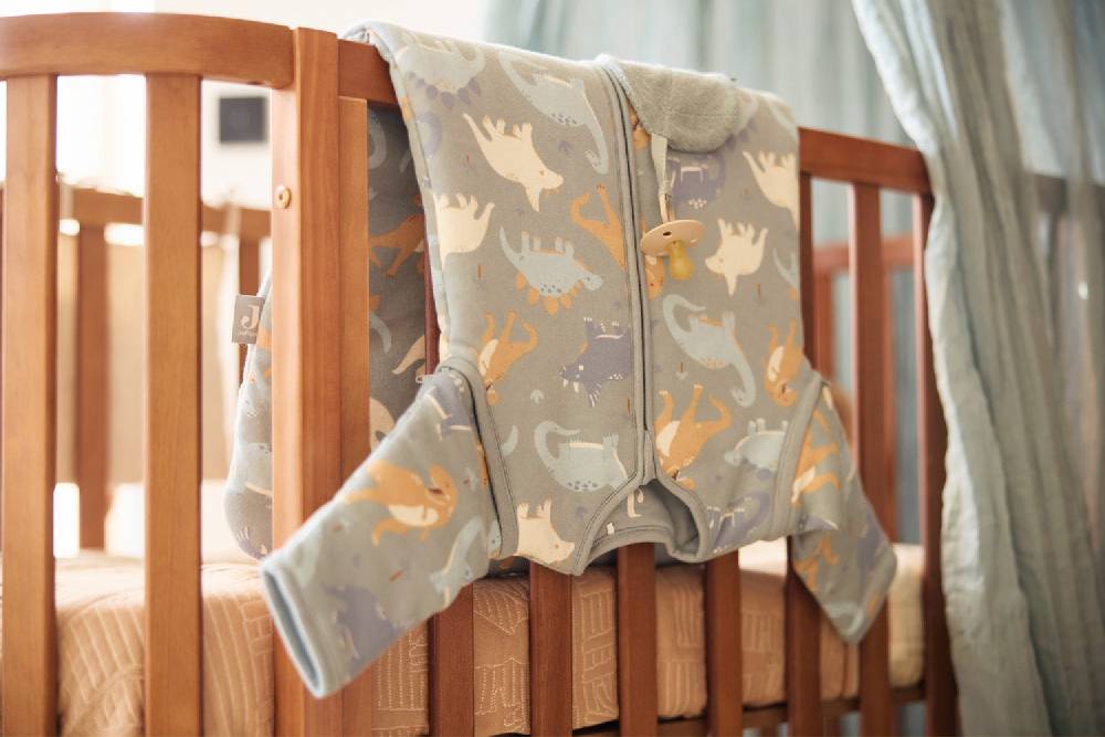 Jollein Baby Schlafsack mit abnehmbaren Ärmeln 90cm - Roarsome im Angebot