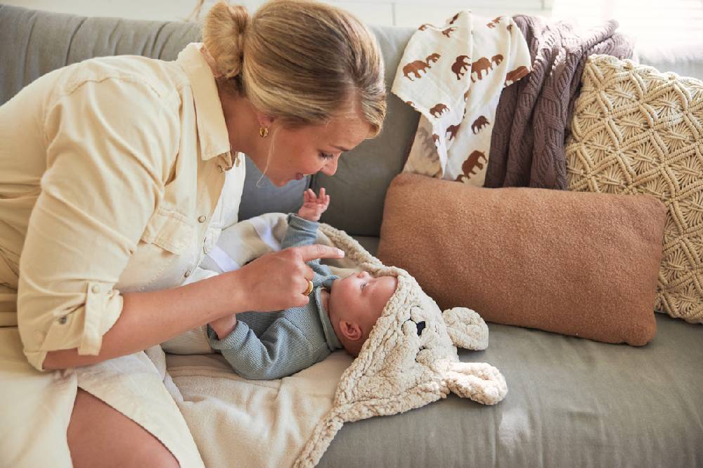 Jollein Einschlagdecke für Babyschale Bunny Nougat Online Shopping