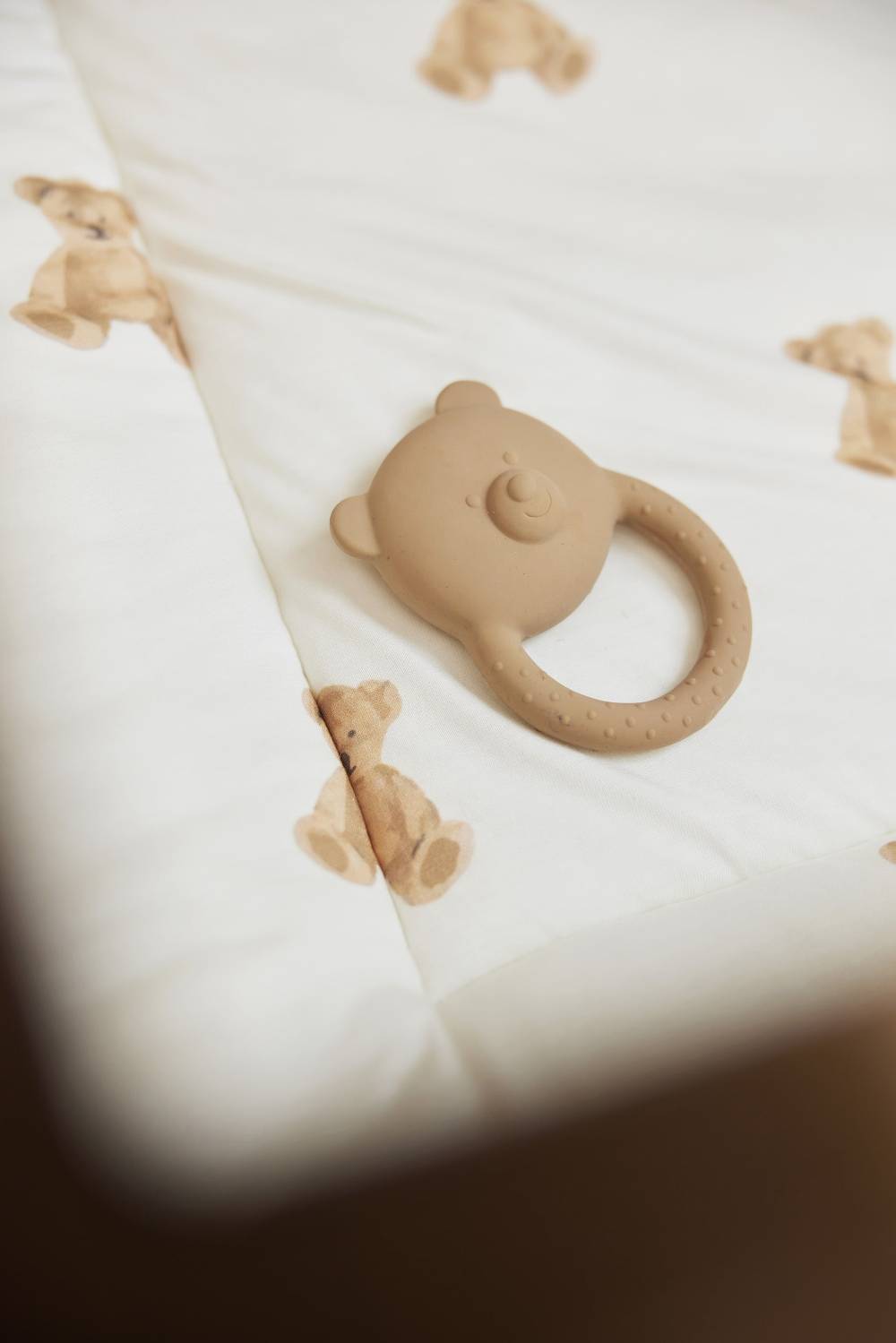 Jollein Beißring Naturkautschuk Teddy Bear Biscuit Neueste Stile