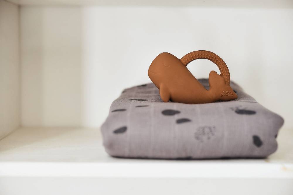 Jollein Beißring aus Naturkautschuk Whale Caramel Sonderangebot der Fabrik