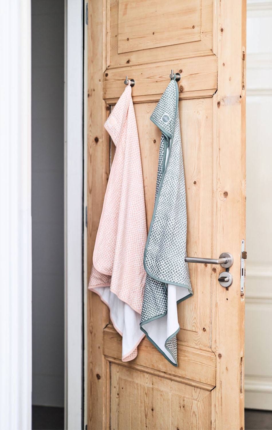 Jollein Kapuzenhandtuch 75x75cm Snake Pale Pink Letzte 3 Tage