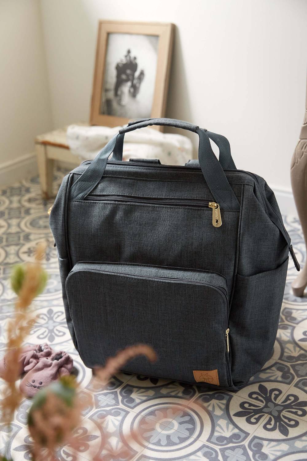 Lässig Wickelrucksack - Glam Goldie Backpack, Anthracite Bis zu 55% Rabatt