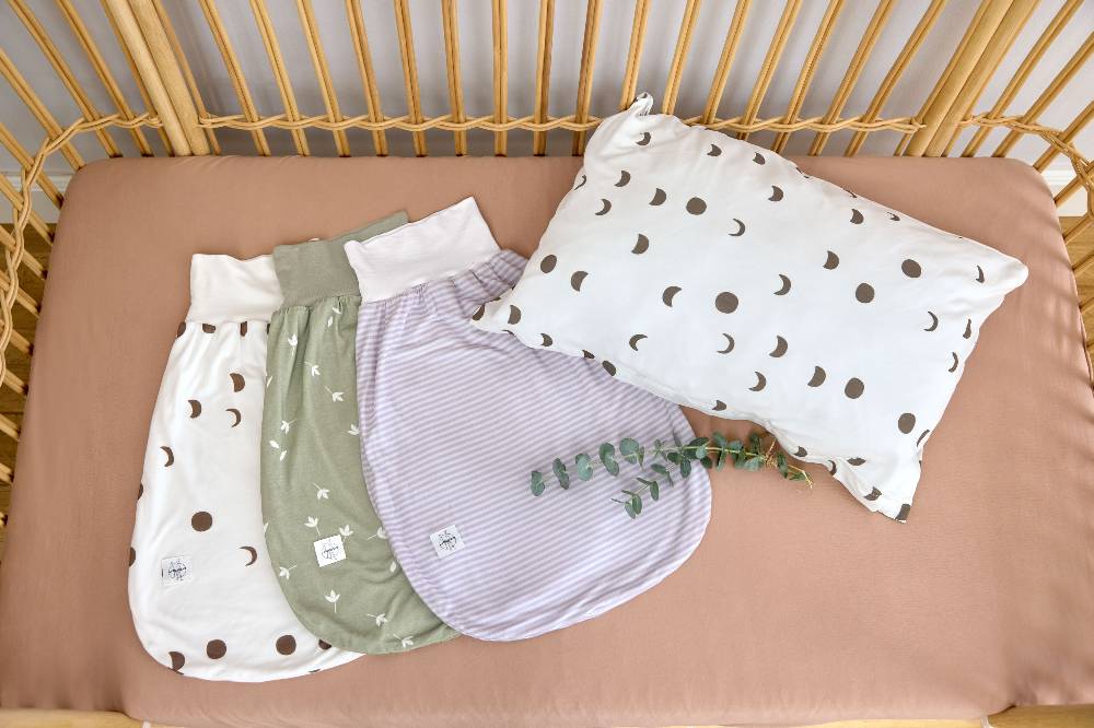 Lässig Baby Strampelsack 0,5 TOG - Mond, Milky Nur noch ein Tag übrig
