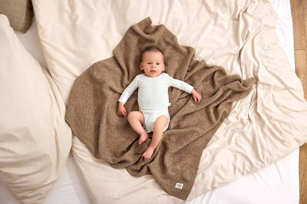 Lässig Baby Body Langarm - gerippt, Milky Verkauf