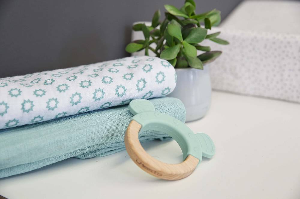 Lässig Greifling mit Beißhilfe - Teether Ring, Little Chums Dog Muttertagsangebot