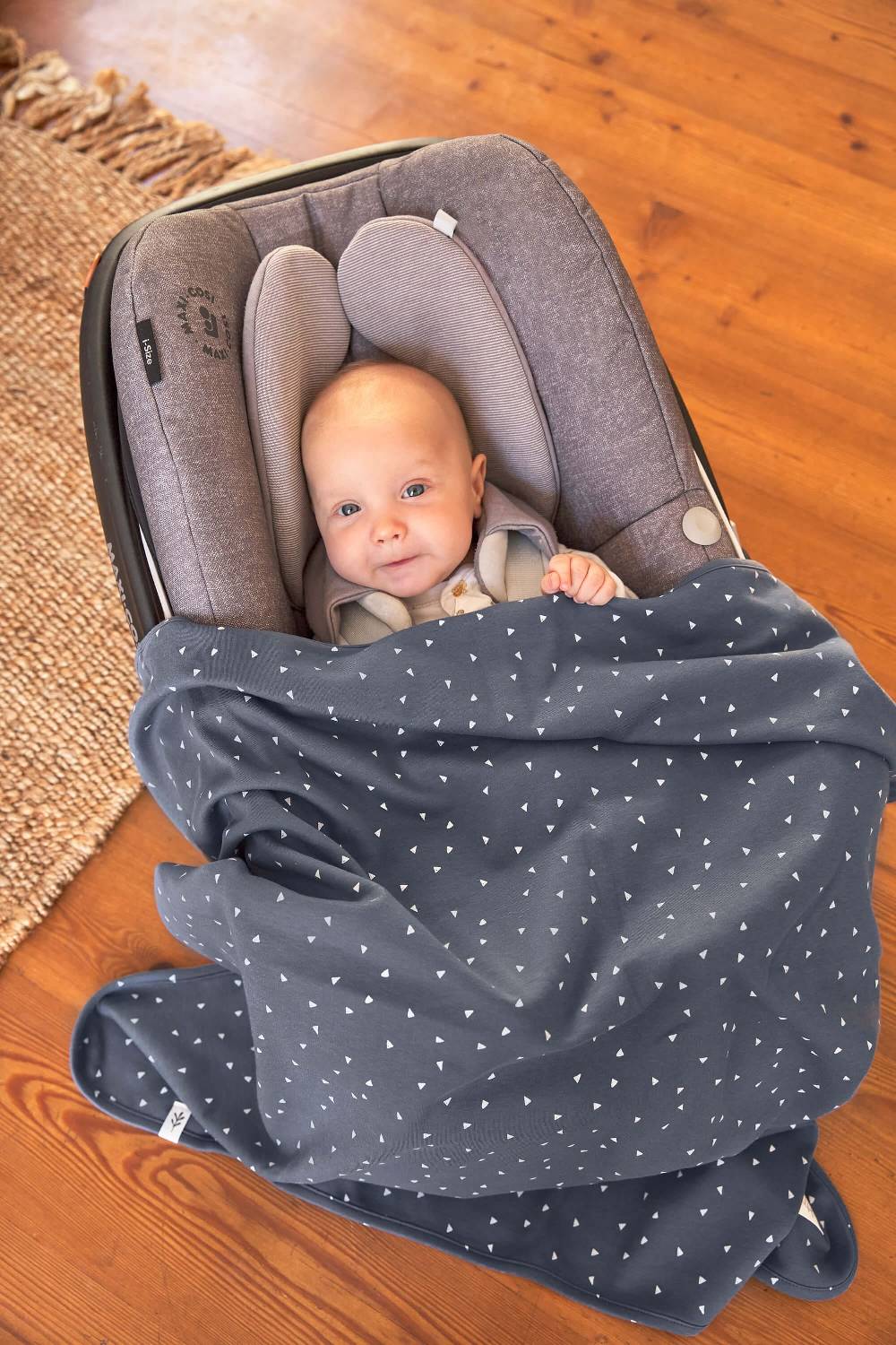 Lässig Babydecke - Bio Baumwolle, Triangle Blue Online Outlet