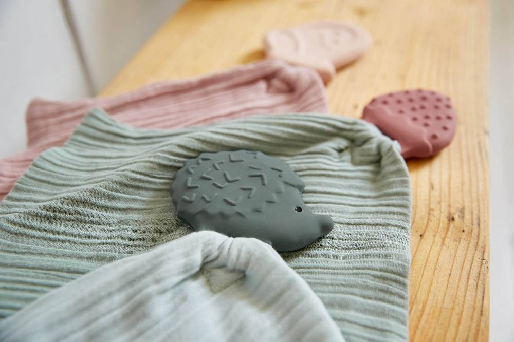 Lässig Schmusetuch mit Naturkautschuk Beißhilfe - Schmetterling Neueste Stile