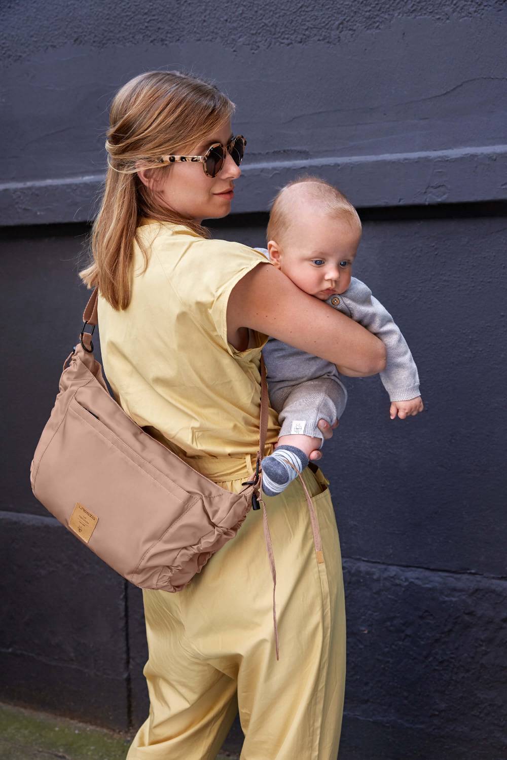 Lässig Baby Strampler - gestrickter Overall, Grau Speichern exportieren