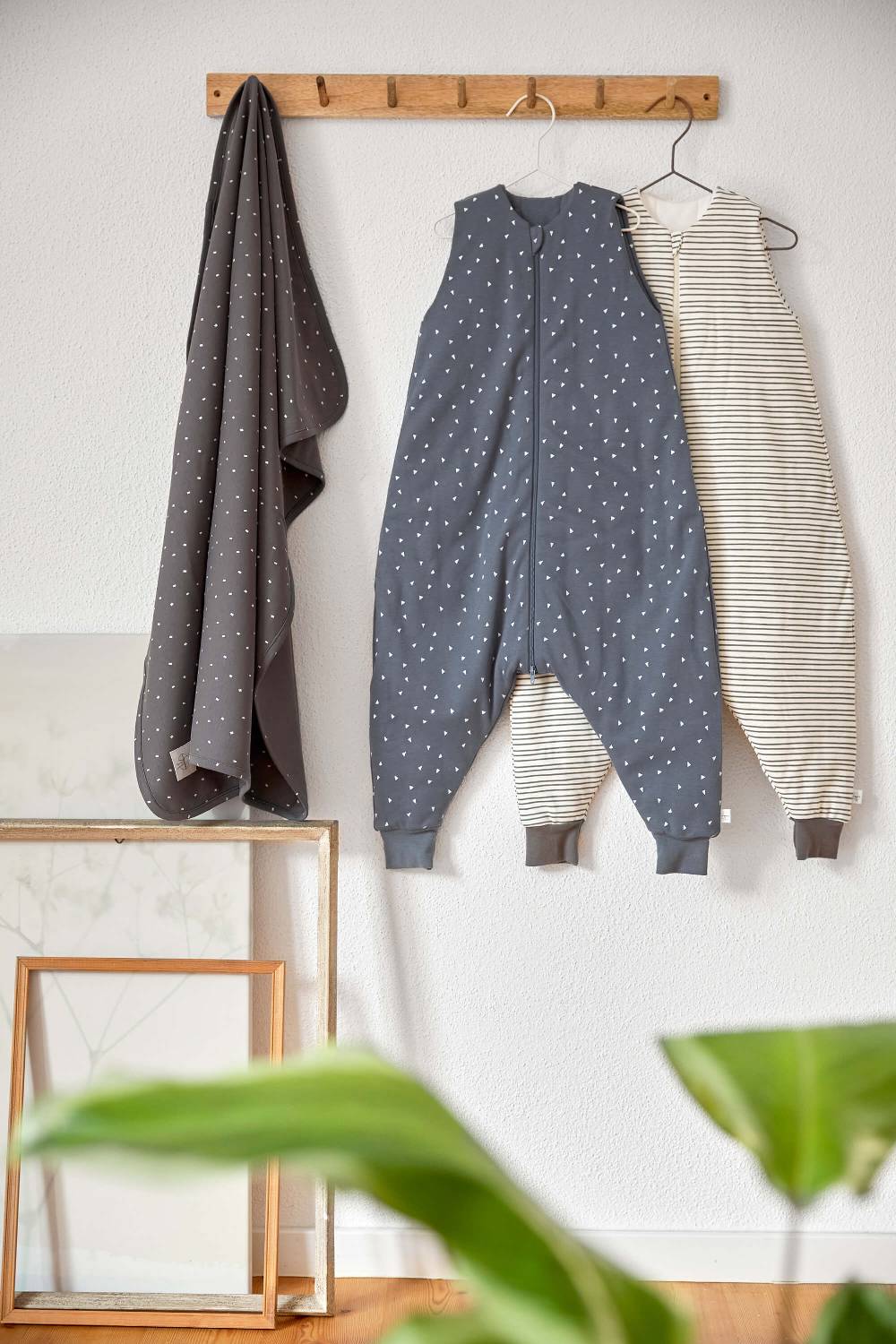 Lässig Babydecke - Bio Baumwolle, Spots Anthracite Flash Sale