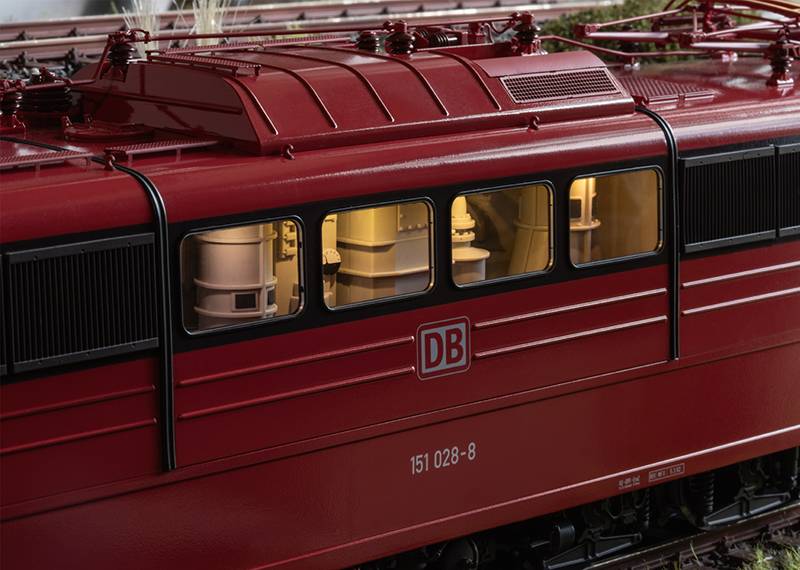Märklin Elektrolokomotive Baureihe 151 VIP-Rabatte