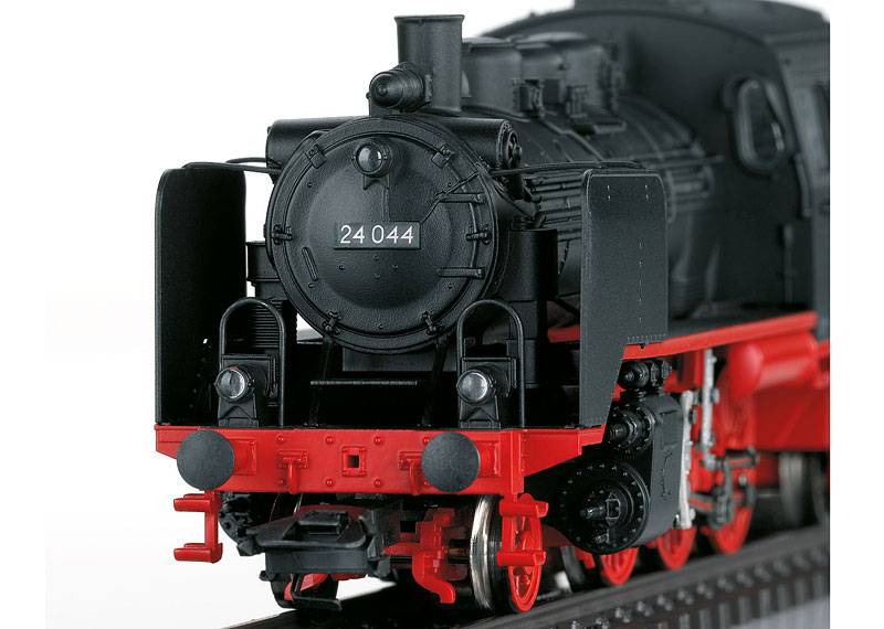 Märklin Märklin Klassiker Dampflokomotive Baureihe 24 Wochenangebot