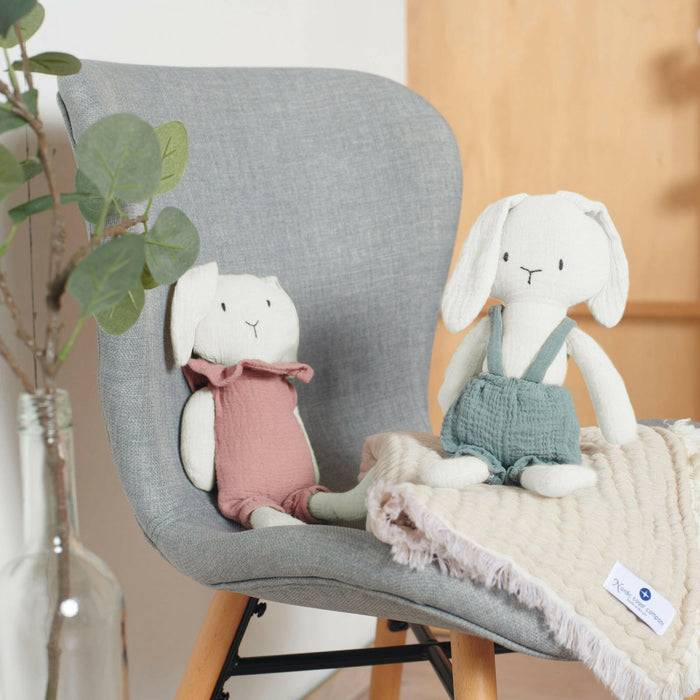 Nordic Coast Company Kuscheltier Musselin Hase Ben im Angebot