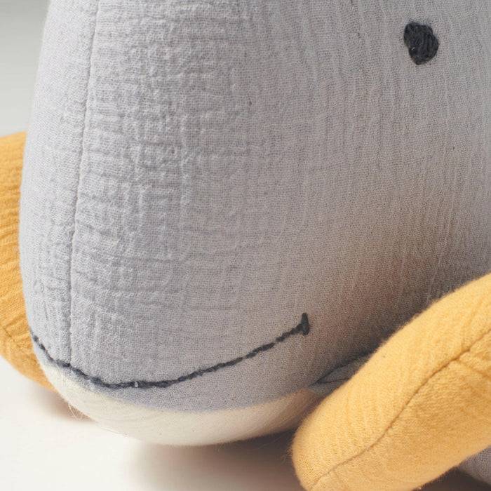 Nordic Coast Company Kuscheltier Musselin Wal Bobby Nur für heute