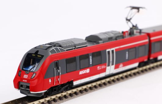 Piko N 3-tlg. Elektrotriebwagen BR 442 "Talent 2" VBB Artikelnummer: 40208 Vierteljährliche Förderung