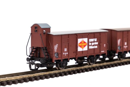Piko TT 2er Set Gedeckter Güterwagen G02 DR III "Fortschritt" Artikelnummer: 47033 Fabrikverkauf