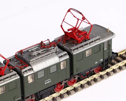 Piko N E-Lok BR 191 DB IV Artikelnummer: 40540 Saisonale Angebote