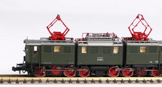 Piko N Sound-E-Lok BR 191 DB IV, inkl. PIKO Sound-Decoder Artikelnummer: 40541 Räumungsverkauf