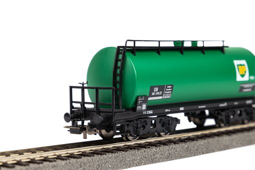 Piko Kesselwagen BP DB III Artikelnummer: 24508 Speichern exportieren