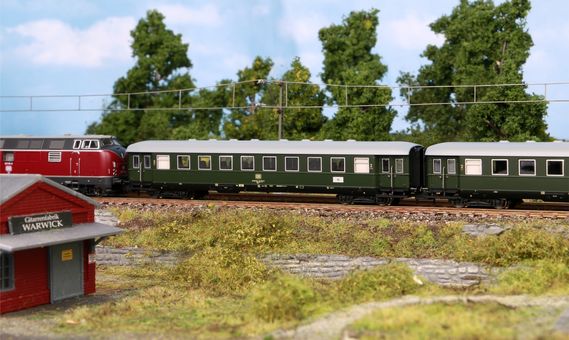 Piko N Schürzeneilzugwagen 2. Klasse DB IV Artikelnummer: 40620 Online Shopping