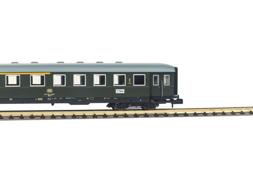 Piko N Schürzeneilzugwagen 1./2. Klasse DB IV Artikelnummer: 40629 Speichern exportieren