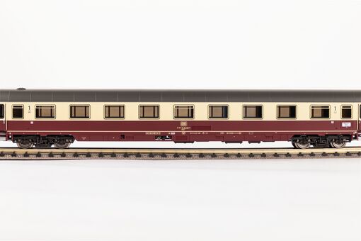 Piko N IC Abteilwagen 1. Klasse Avmz 111 DB IV Artikelnummer: 40660 Angebote