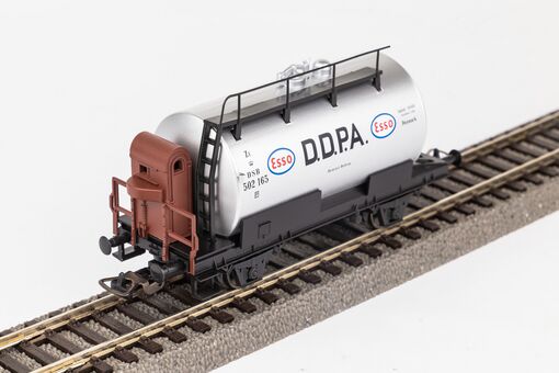 Piko Kesselwagen Esso DSB III Artikelnummer: 27715 Fabrikladen
