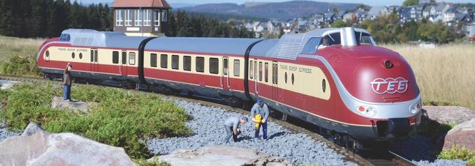 Piko G Dieseltriebwagen VT 11.5 DB III, 3-teilig Artikelnummer: 37320 Weihnachtsangebot