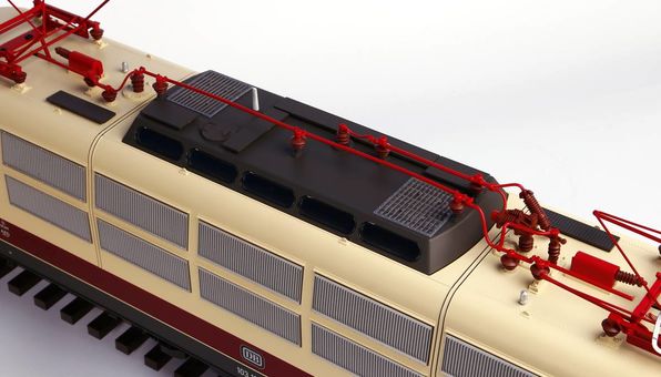 Piko G E-Lok BR 103 DB IV Artikelnummer: 37440 Heißer Verkauf