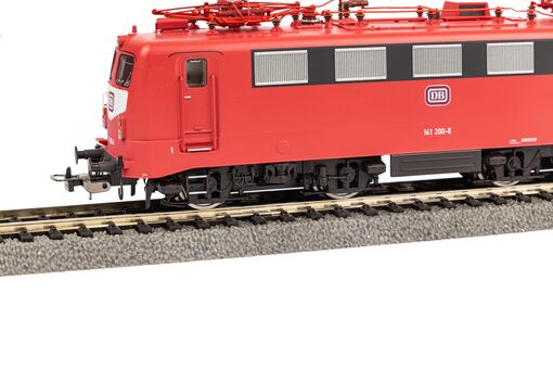 Piko Sound-E-Lok BR 141 mit Latz DB IV, inkl. PIKO Sound-Decoder Artikelnummer: 51535 Limitierter Zeitrabatt