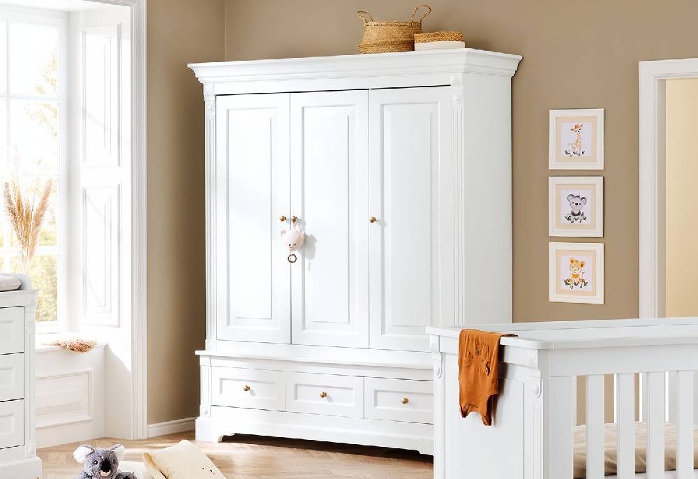 Pinolino Limited Edition - Kleiderschrank 'Emilia Gold' groß - Auslaufartikel Black Friday Preise