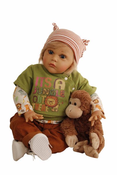 Schildkröt Manufaktur Puppe Aaron 60 cm von Gudrun Legler, blonde Haare, Kleidung Dschungel