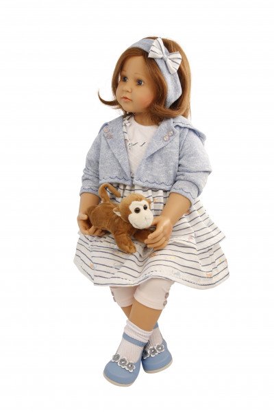 Schildkröt Manufaktur Puppe Johanna von Brigitte Paetsch 70 cm sitzend, braune Haare, Kleidung blau/weiss
