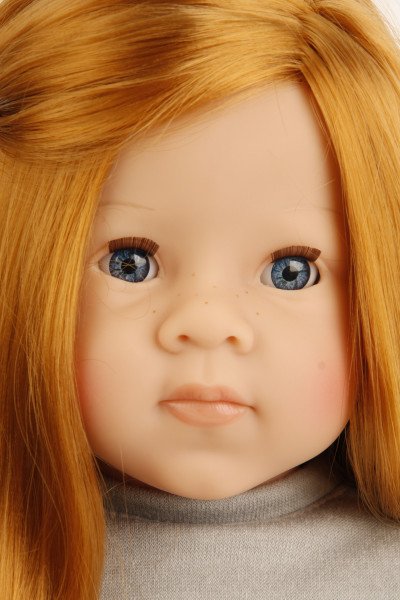 Schildkröt Manufaktur Stehpuppe Elli 52 cm rote Haare, blaue Schlafaugen, Kleidung winterlich 2025