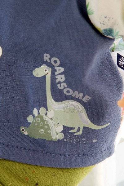 Schildkröt Manufaktur Puppe Schlummerle Junge 32 cm rote Haare, blaue Schlafaugen, Sommerkleidung Dino, Online Shopping