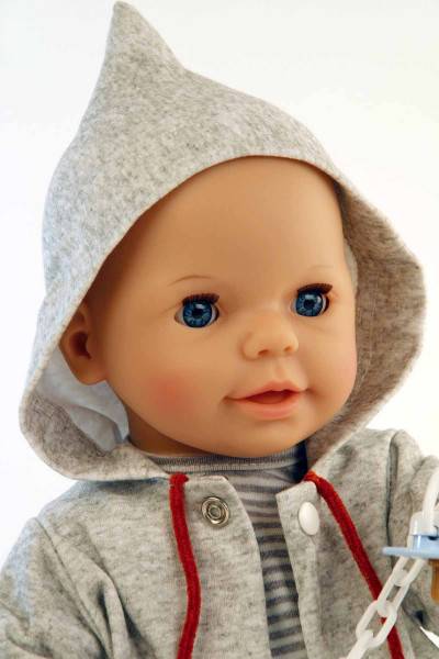 Schildkröt Manufaktur Trink + Näßbaby "Finn" 40 cm mit Malhaar und blauen Schlafaugen, Kleidung grau/blau/rot Auslauf