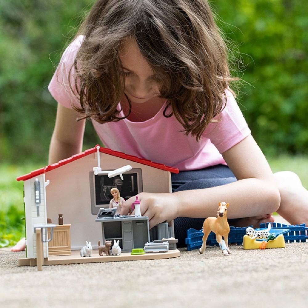 Schleich Tierarzt-Praxis mit Haustieren Sonderangebot der Fabrik