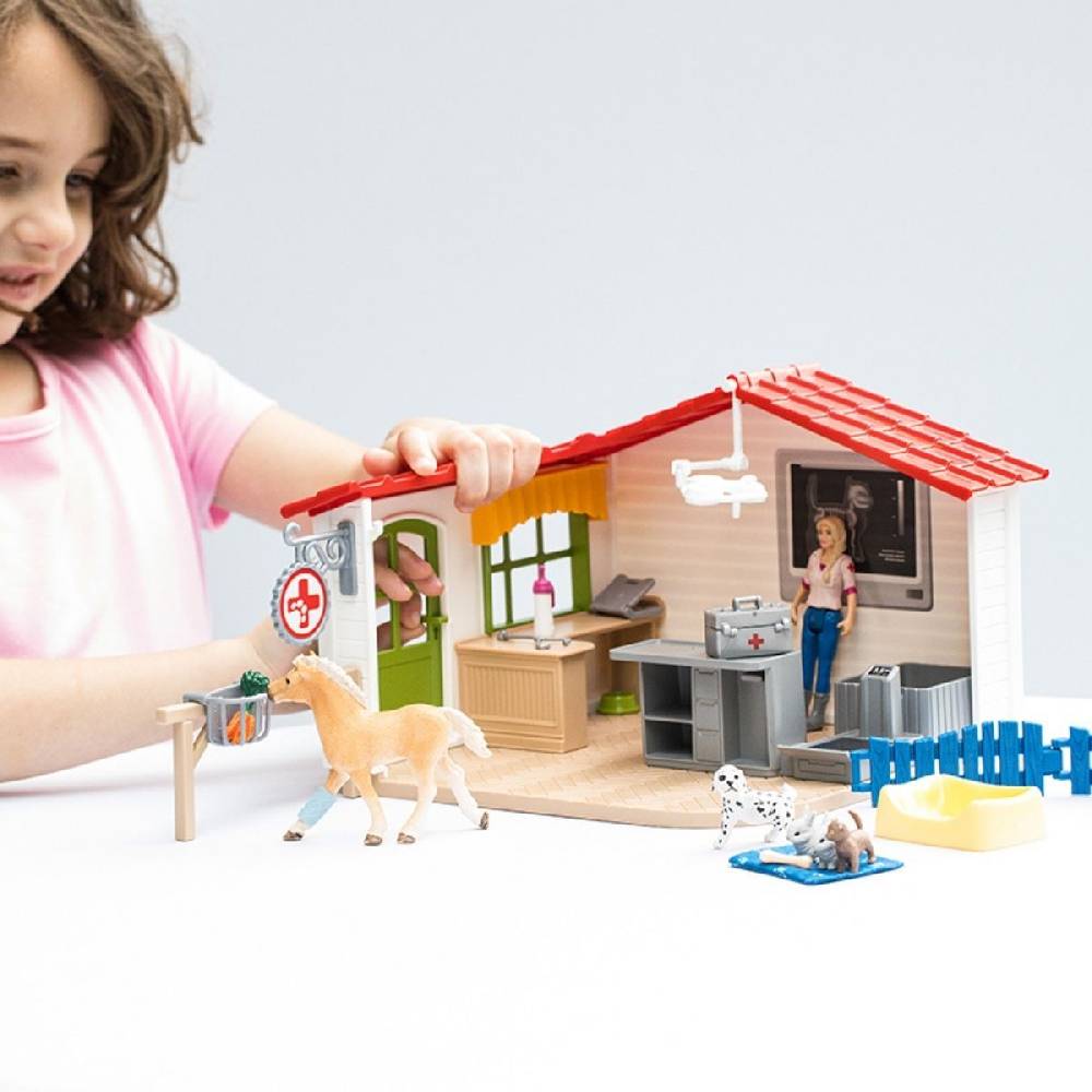 Schleich Tierarzt-Praxis mit Haustieren Sonderangebot der Fabrik