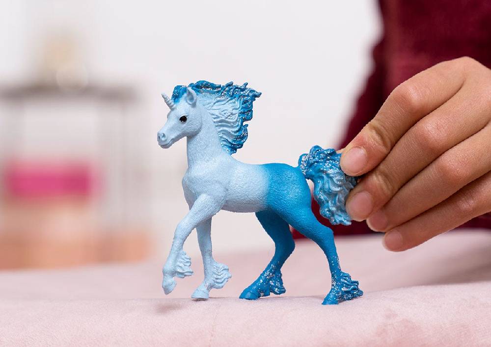 Schleich Elementa Wasserflammeneinhorn Fohlen Saisonschlussverkauf
