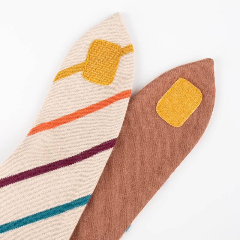 Sigikid Baby Wendehalstuch, bunt gestreift oder dunkelbraun Kauf eins, bekomm eins gratis