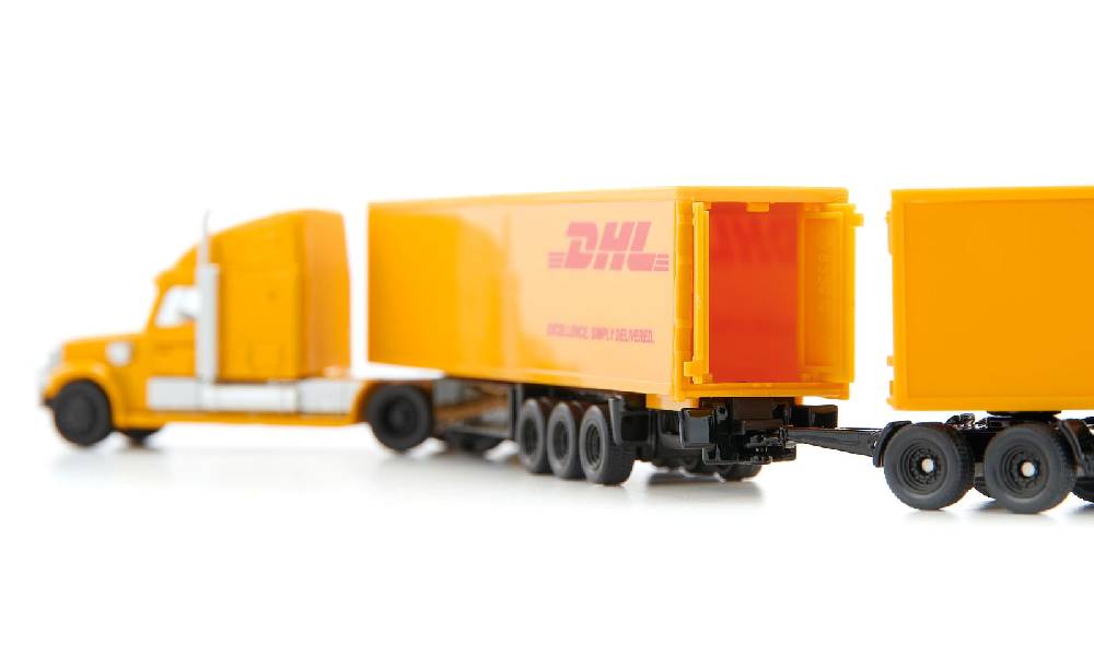 Siku DHL Road Train 10180600002 Vierteljährliche Förderung