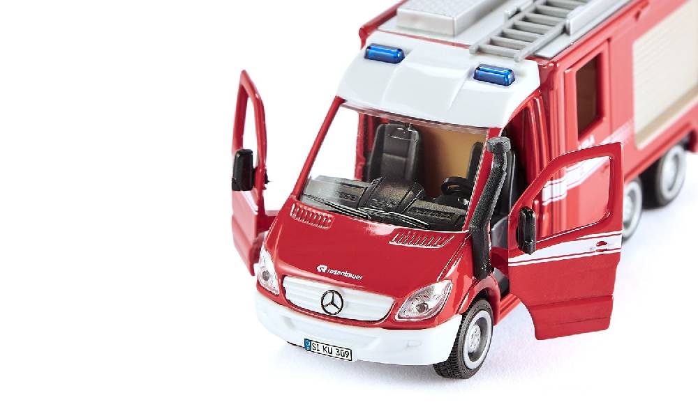 Siku Mercedes-Benz Sprinter 6x6 Feuerwehr 10211300000 Letzter Tag
