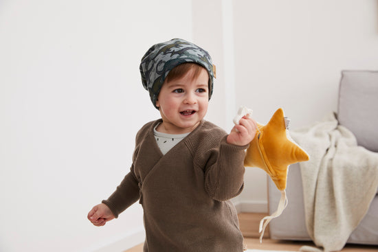 Sterntaler Beanie aus Sweat mit Dinosaurier-Motiv Letzter Tag