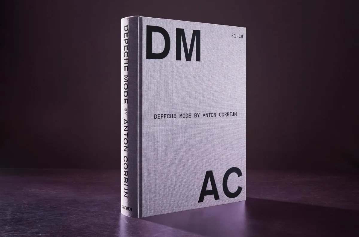 TASCHEN Depeche Mode by Anton Corbijn Im Verkauf