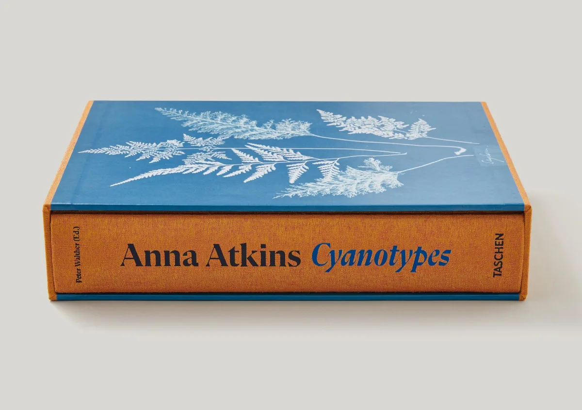 TASCHEN Anna Atkins. Cyanotypes Heißer Verkauf