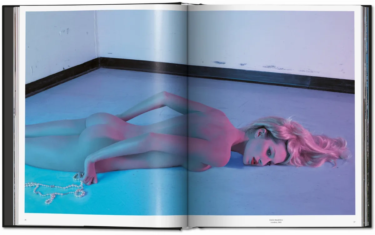 TASCHEN Mert Alas and Marcus Piggott Wochenangebot