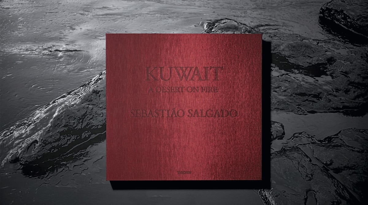 TASCHEN Sebastião Salgado. Kuwait. A Desert on Fire im Angebot