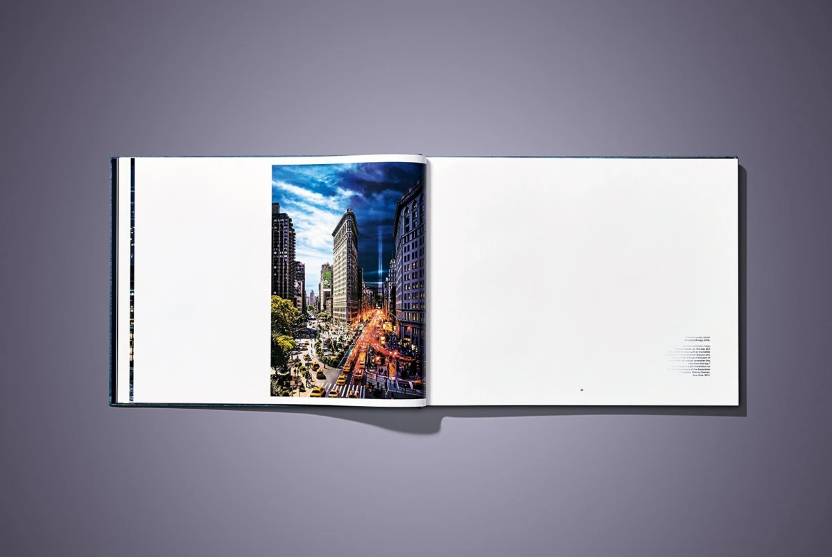 TASCHEN Stephen Wilkes. Day to Night. Art Edition No. 1–100 ‘Brooklyn Bridge, New York City, 2016’ Bestseller